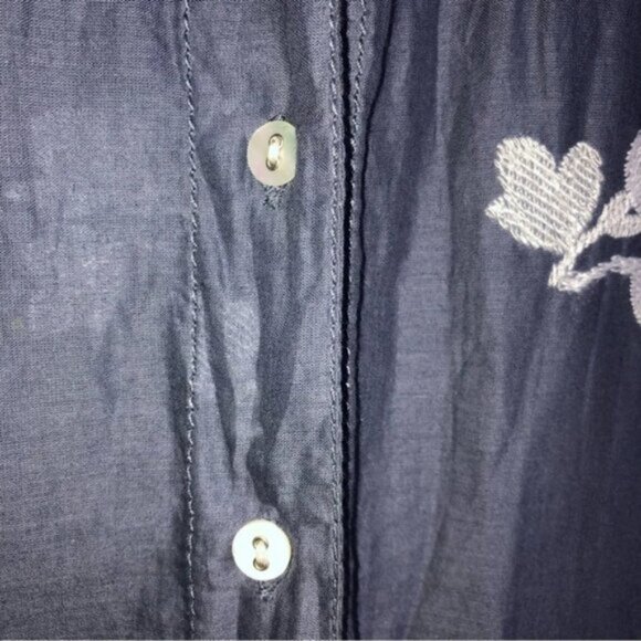 Curvo Blouse Shirt Top XS Blue Embroidered Long Sleeve Collar Breathable - Picture 7 of 12